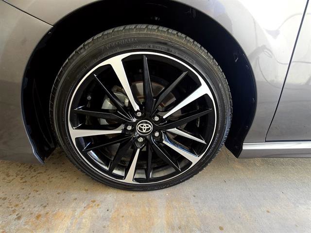 Used 2020 Toyota Camry XSE FWD image 24