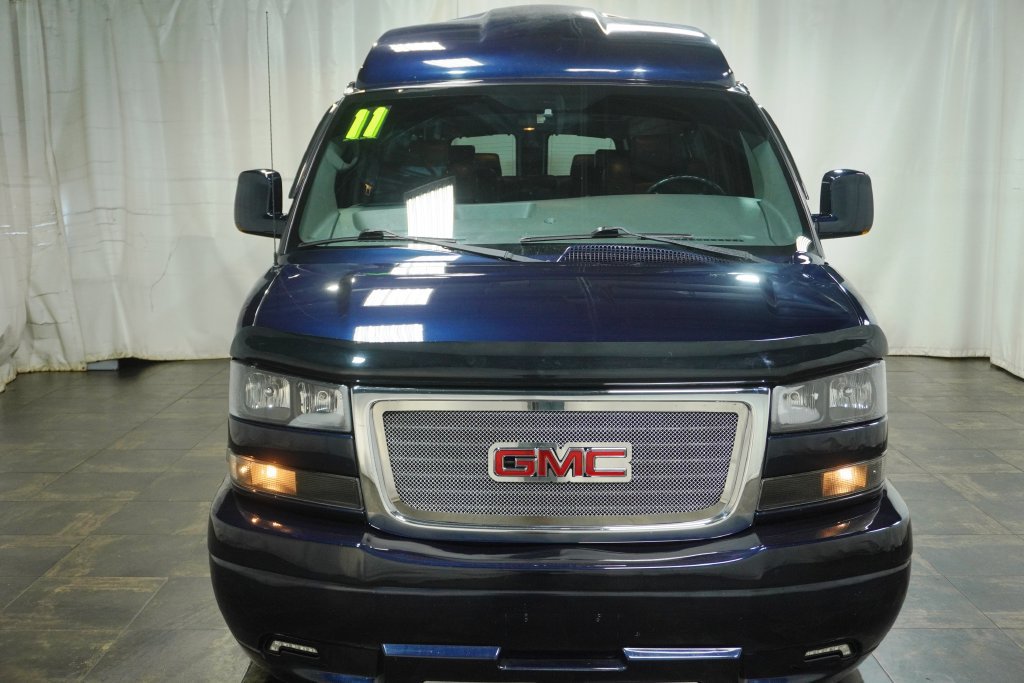 Used 2011 GMC Savana 1500 LT w/ LT Preferred Equipment Group AWD/4WD image 8