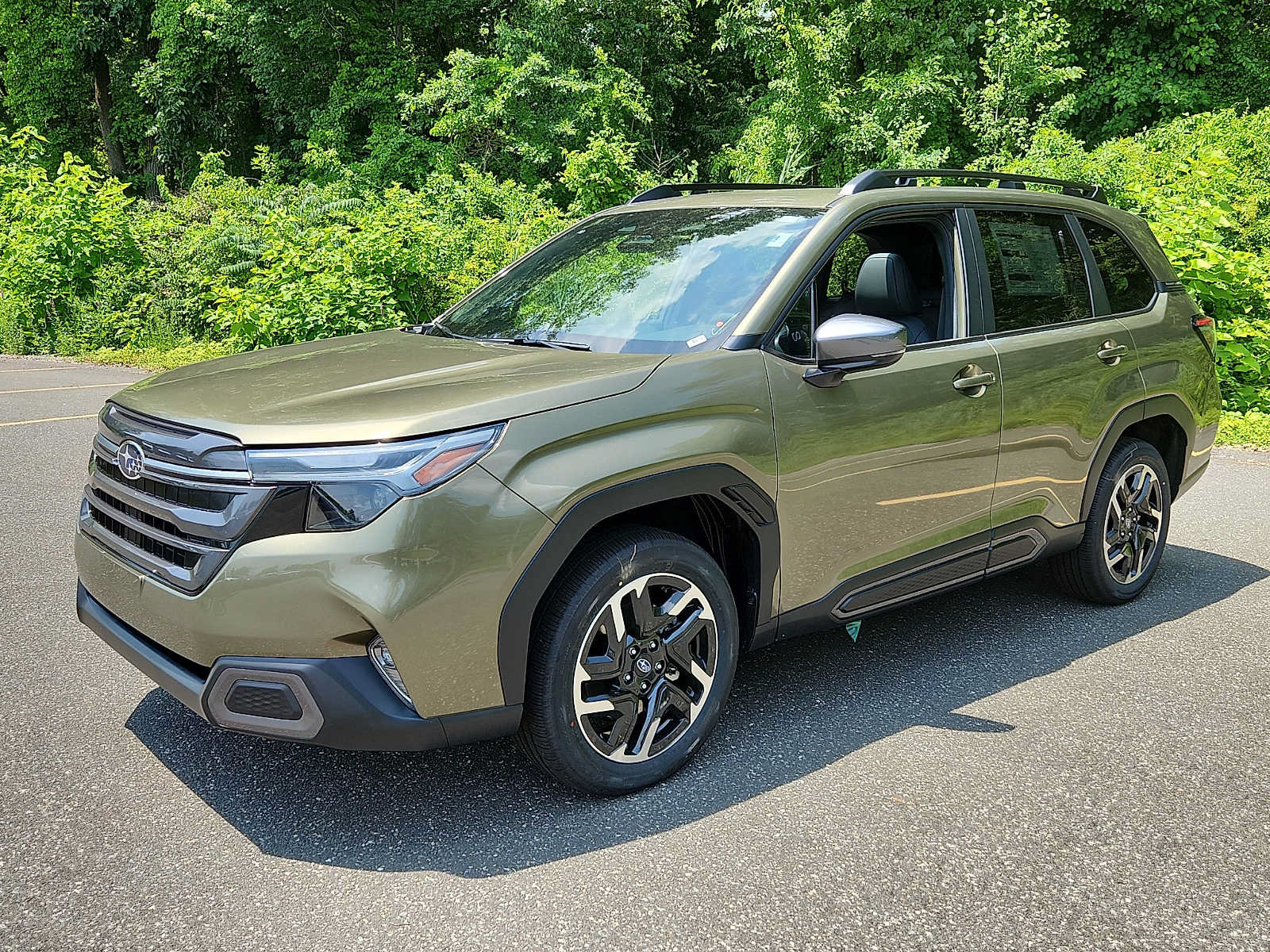 New 2026 Subaru Forester Limited AWD/4WD image 2