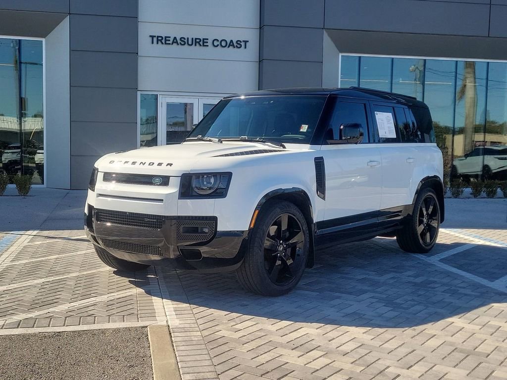 Used 2023 Land Rover Defender 110 X-Dynamic SE image 1