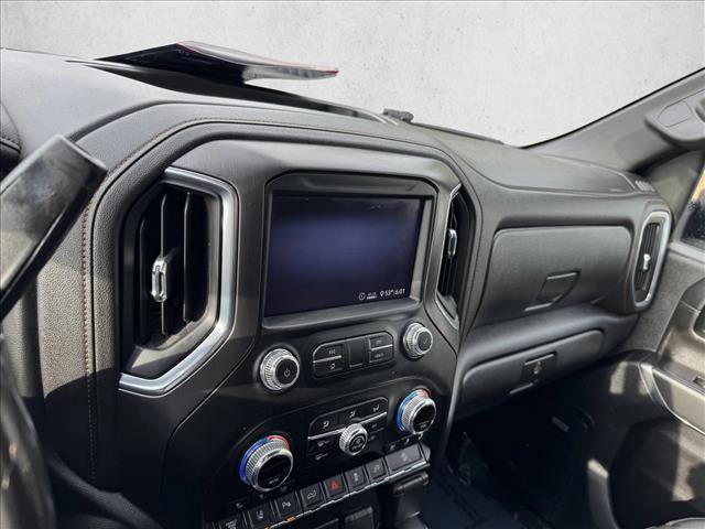 Used 2020 GMC Sierra 2500 AT4 w/ AT4 Premium Package AWD/4WD image 14