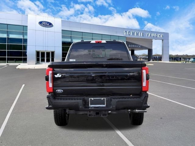 New 2026 Ford F250 Platinum w/ FX4 Off-Road Package AWD/4WD image 3