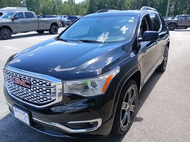 Used 2018 GMC Acadia Denali w/ Technology Package AWD/4WD image 7