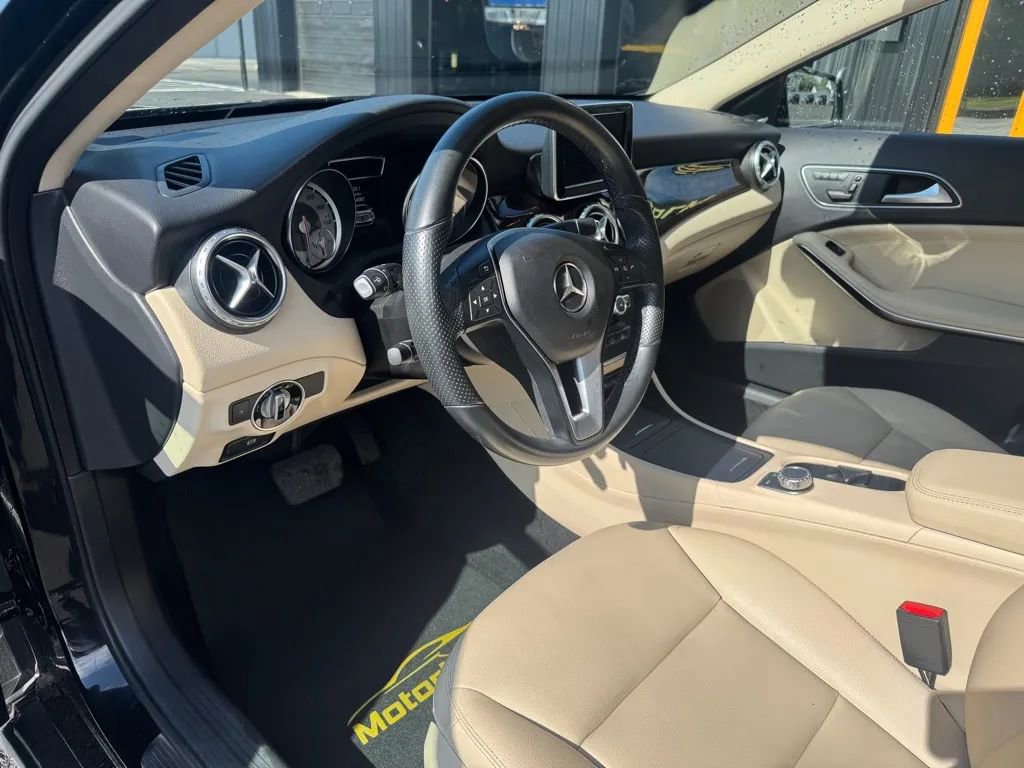 Used 2015 Mercedes-Benz GLA 250 4MATIC image 5
