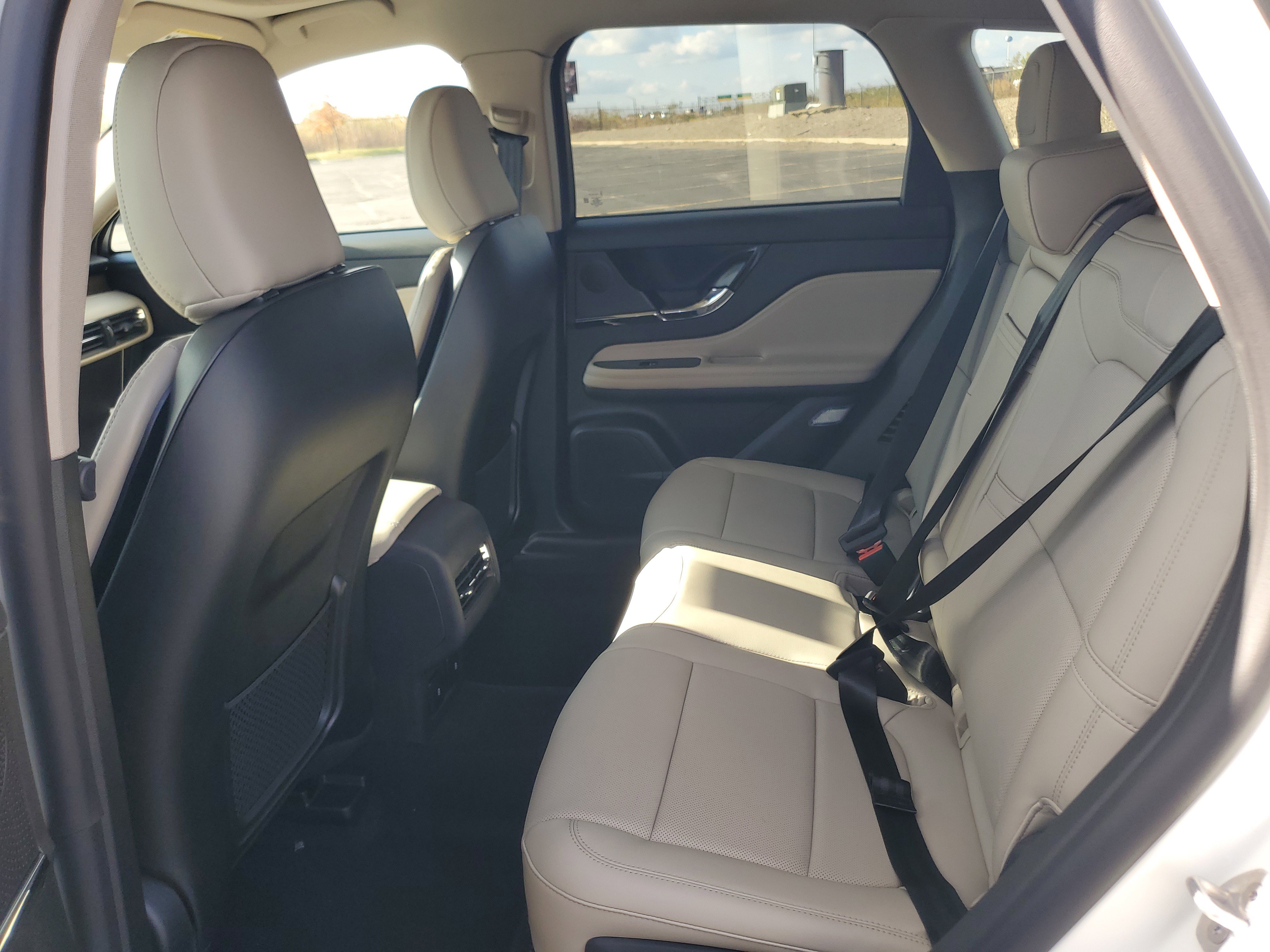 New 2026 Lincoln Corsair Reserve w/ Jet Appearance Package image 25