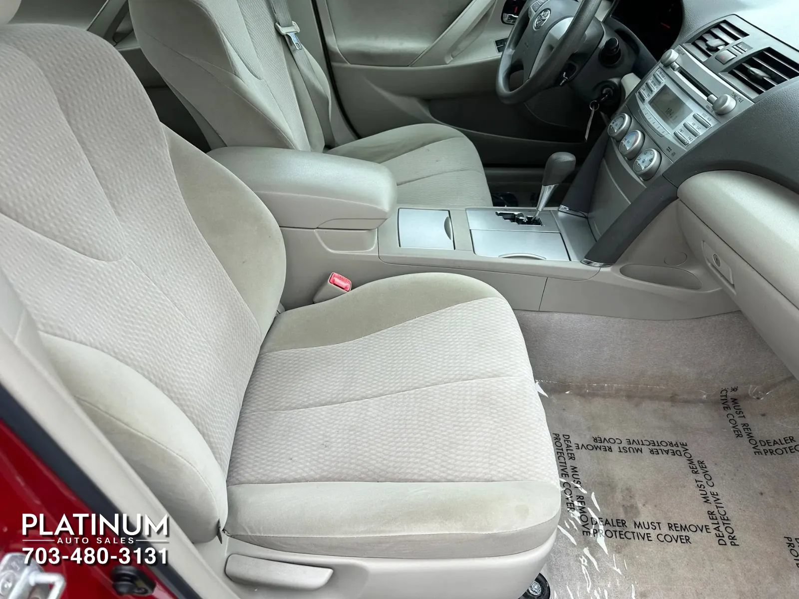 Used 2011 Toyota Camry LE FWD image 8