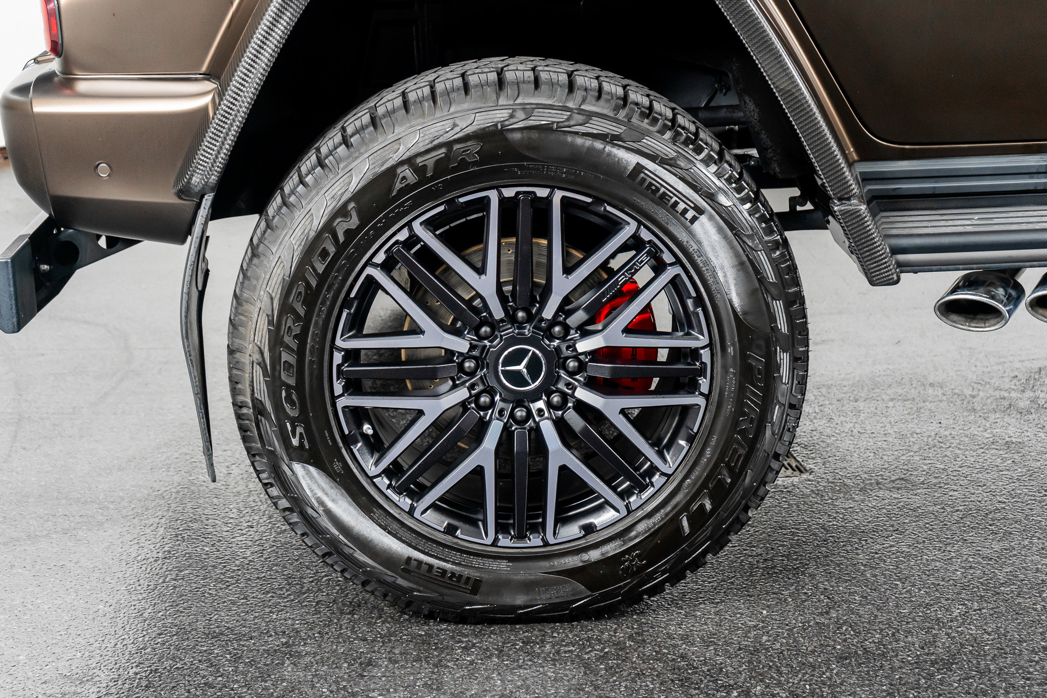 Used 2024 Mercedes-Benz G 63 AMG Squared image 9