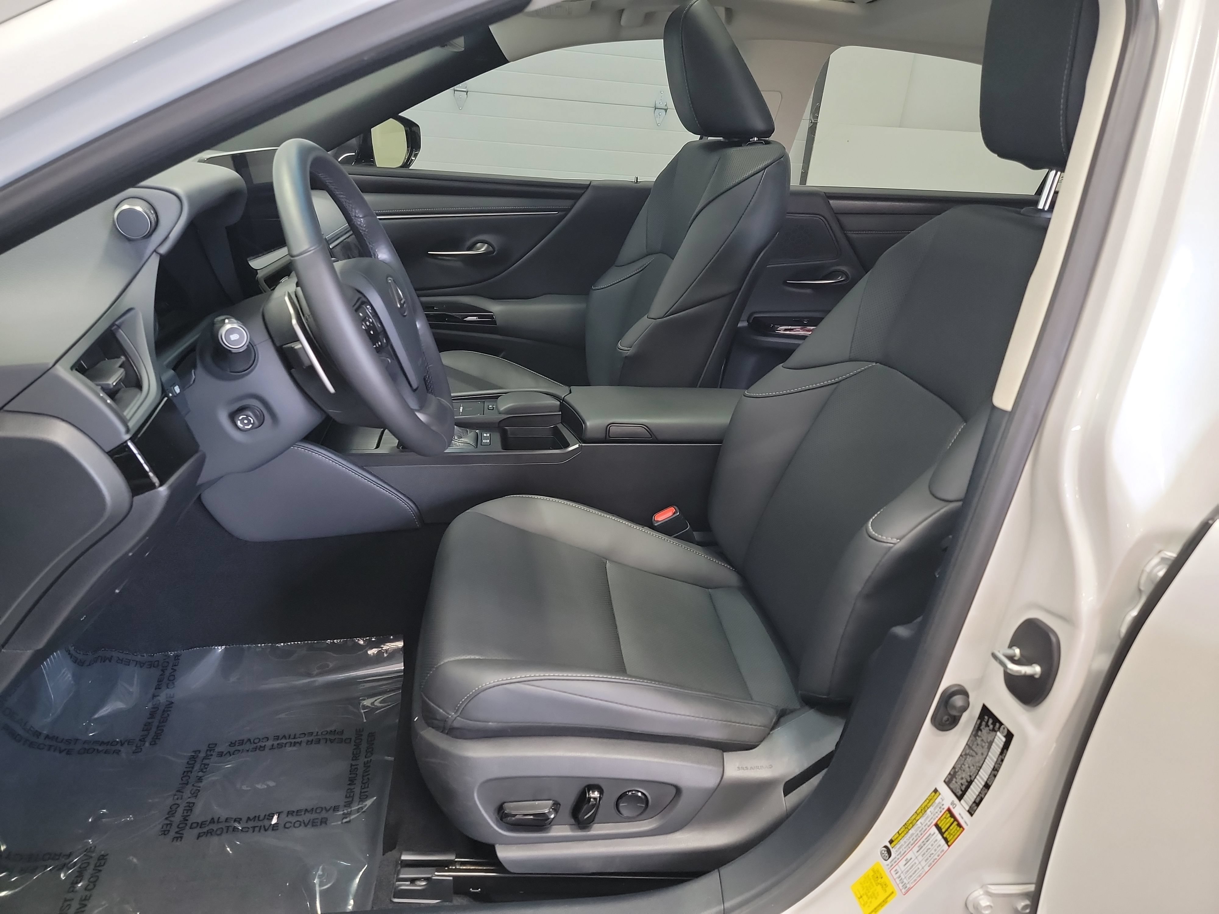 Used 2022 Lexus ES 300h w/ Premium Package FWD image 12