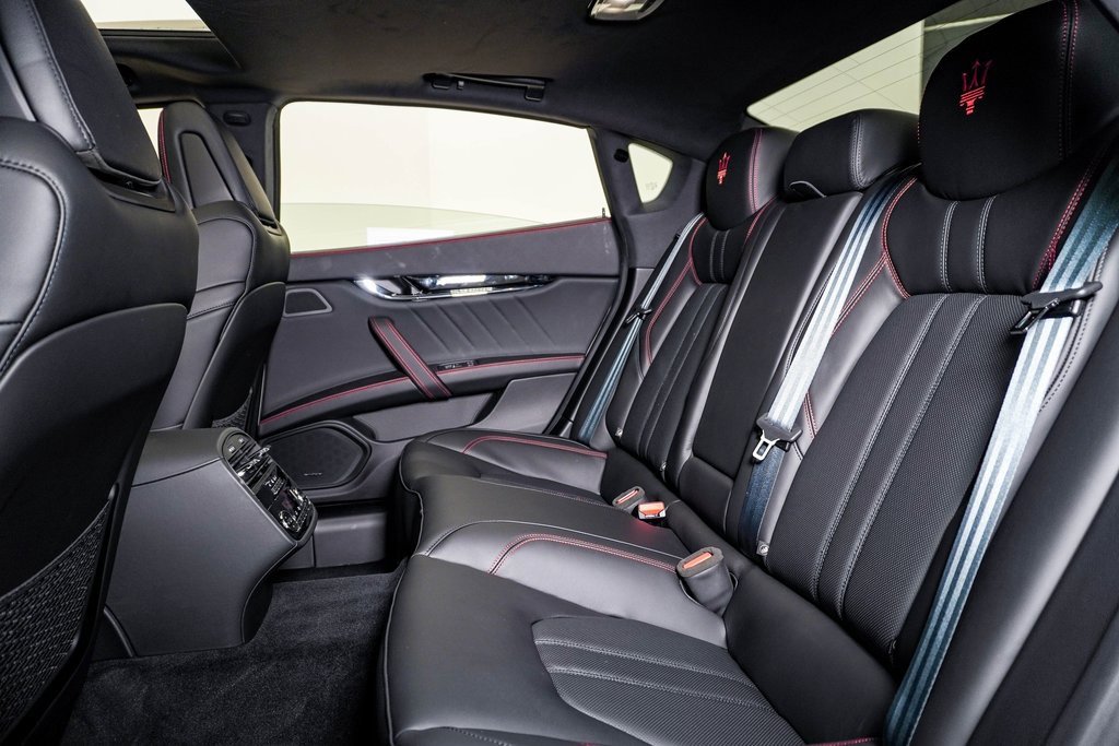 Certified 2024 Maserati Quattroporte Modena Ultima Q4 image 17