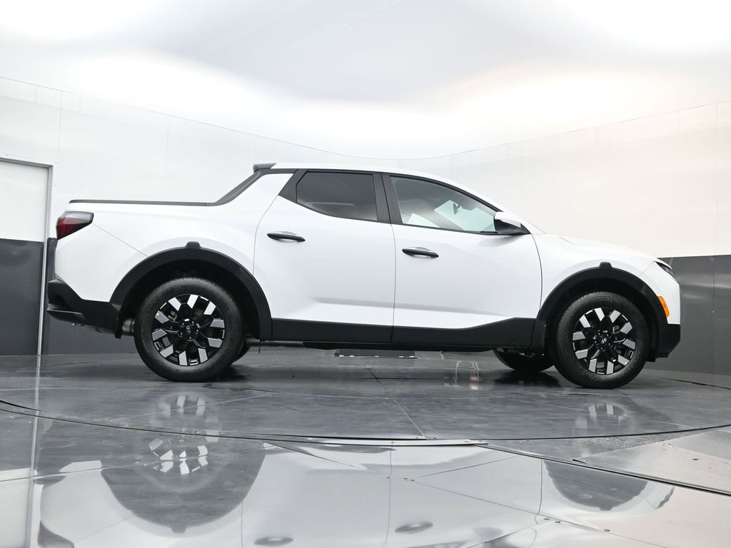 Certified 2025 Hyundai Santa Cruz SE image 22