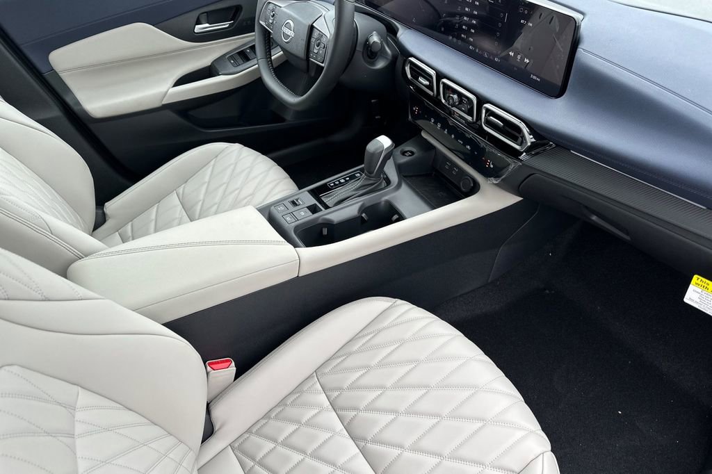 New 2026 Nissan Sentra SL w/ Floor Mat Package image 15