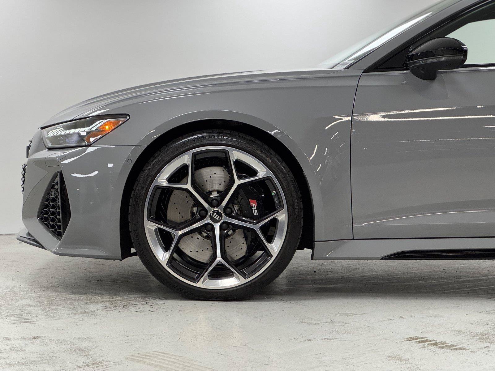 Certified 2024 Audi RS 6 performance AWD/4WD image 41