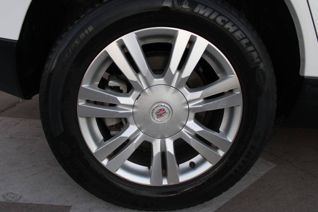 Used 2015 Cadillac SRX Luxury FWD image 17