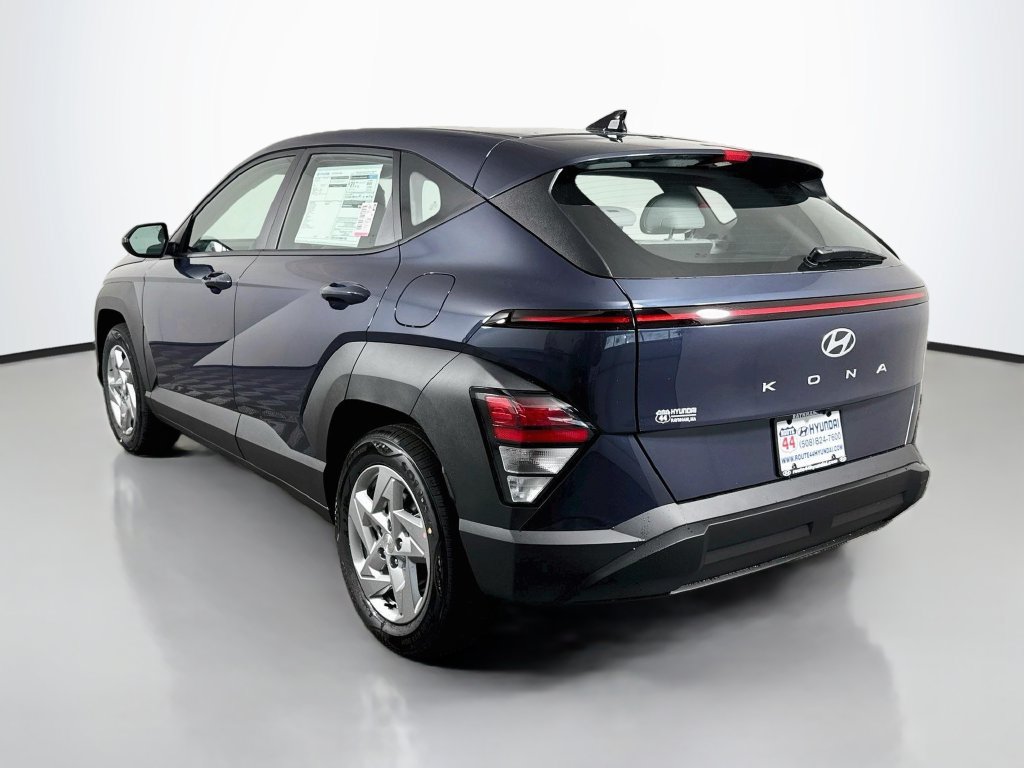 New 2027 Hyundai Kona SE FWD image 6