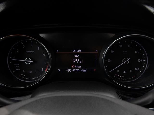 Used 2021 Buick Encore GX Essence w/ Experience Buick Package image 28