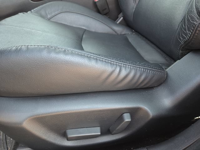 Used 2018 MAZDA MAZDA3 Grand Touring w/ Premium Equipment Package FWD image 24
