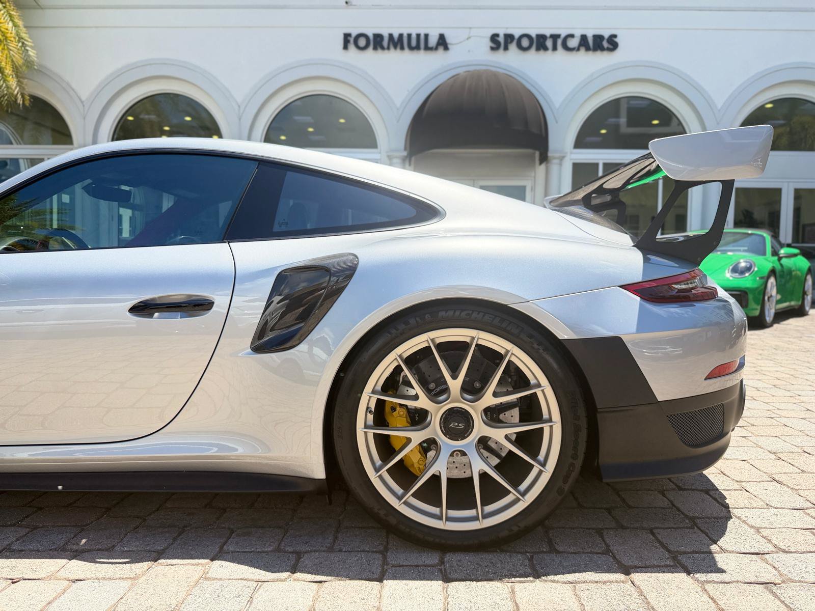 Used 2018 Porsche 911 GT2 RS RWD image 32