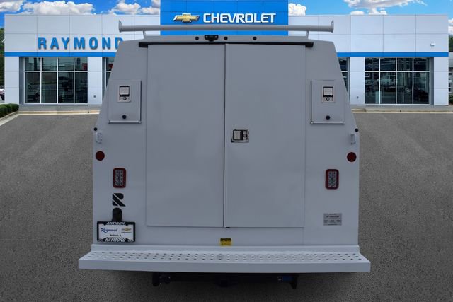 New 2025 Chevrolet Express 3500 w/ Power Convenience Package image 5
