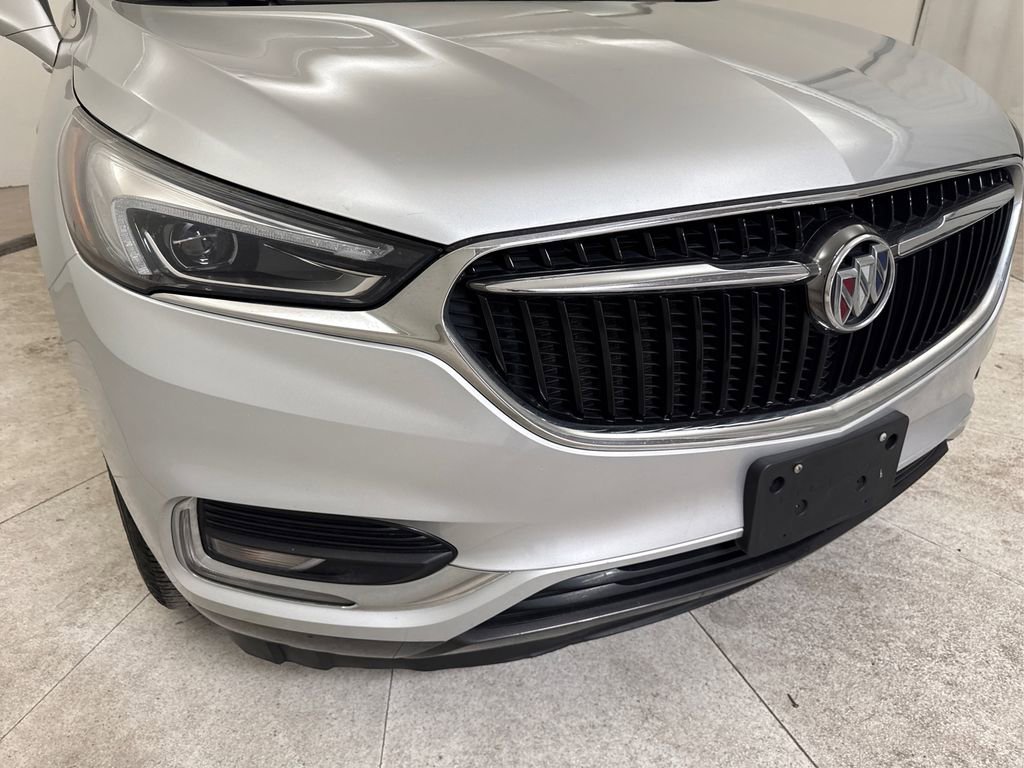 Used 2020 Buick Enclave Essence FWD image 11