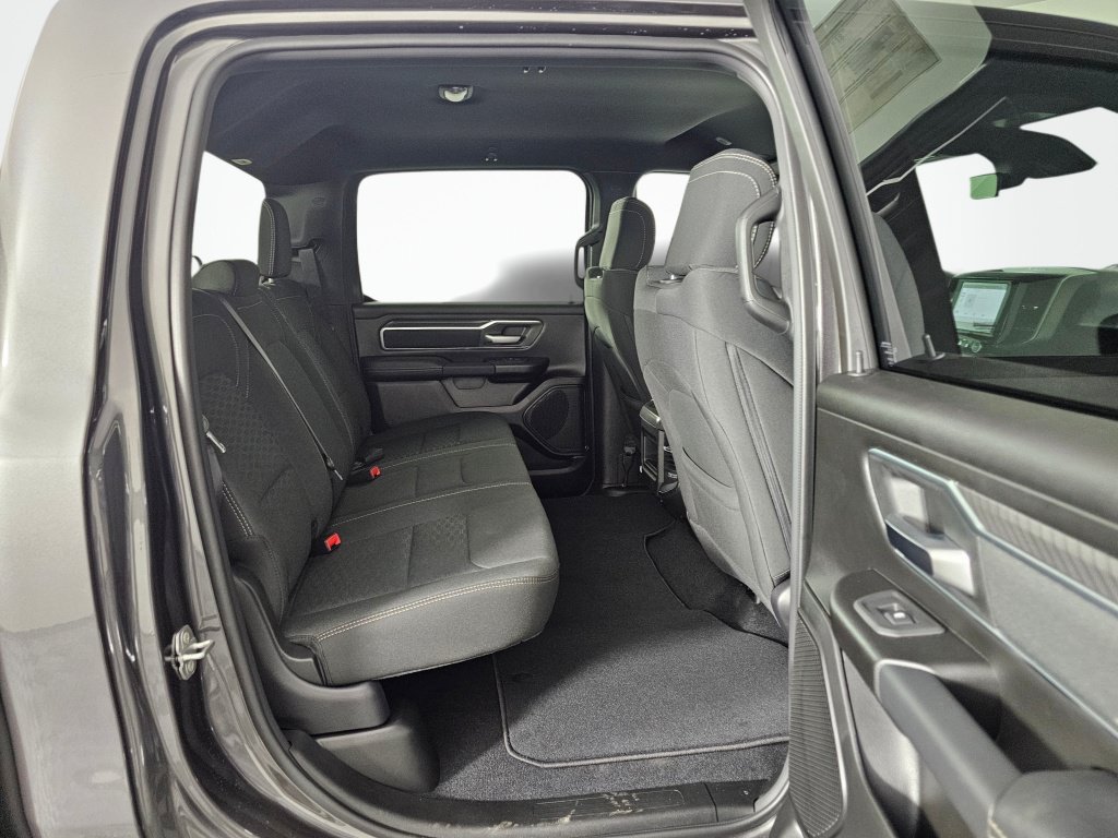 New 2026 RAM 1500 Big Horn w/ Sport Appearance Package AWD/4WD image 37