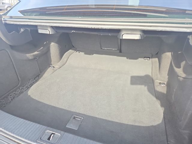 Used 2016 Mercedes-Benz E 350 Sedan image 35