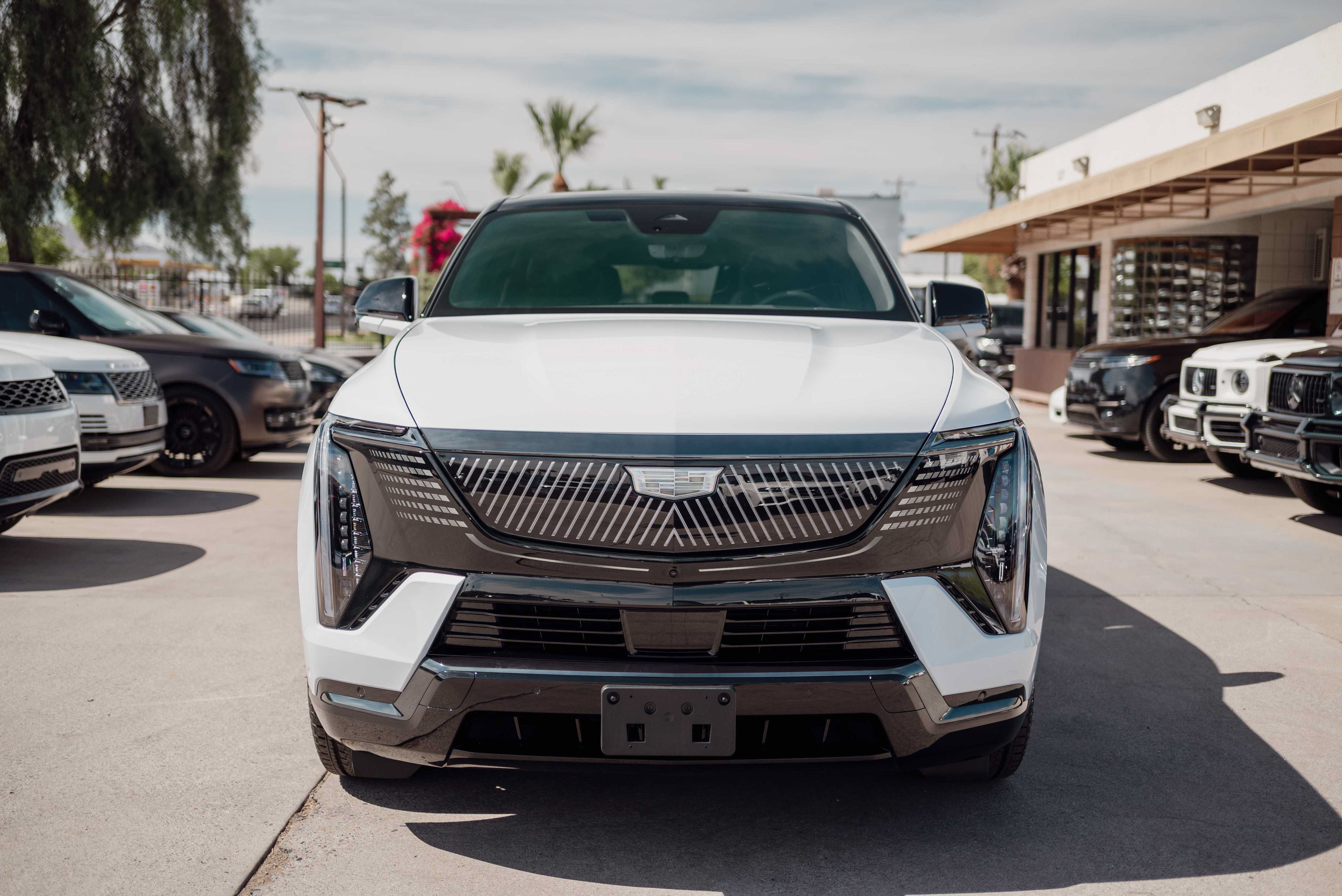 Used 2026 Cadillac Escalade IQ Sport 1 AWD/4WD image 2