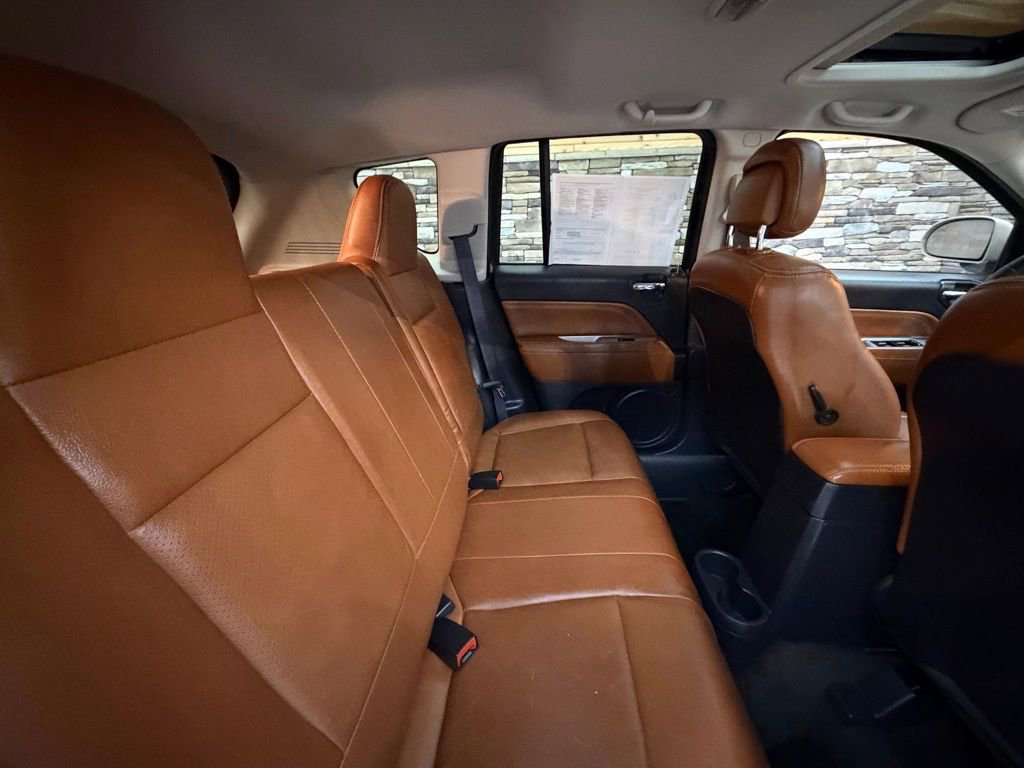 Used 2016 Jeep Compass High Altitude image 28