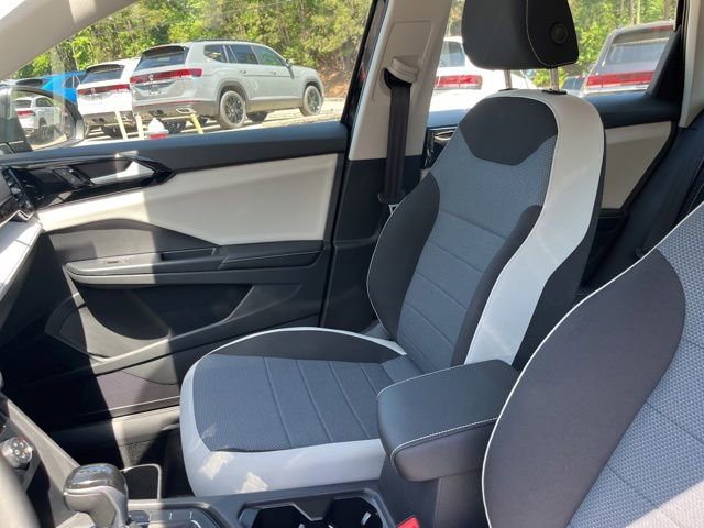 New 2026 Volkswagen Taos S FWD image 9