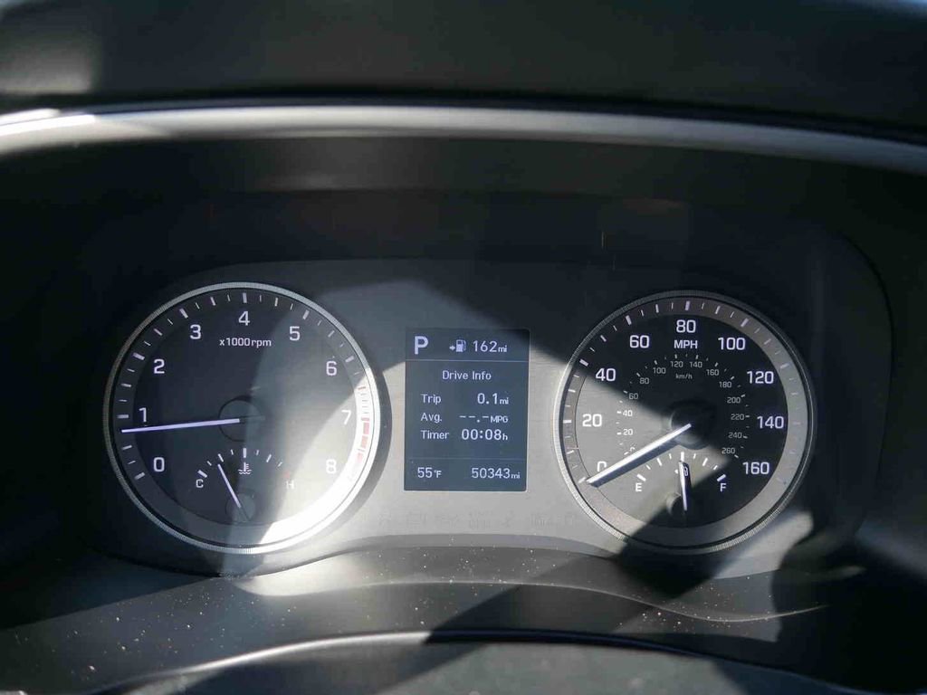 Used 2020 Hyundai Tucson SE w/ Winter Weather Package image 40