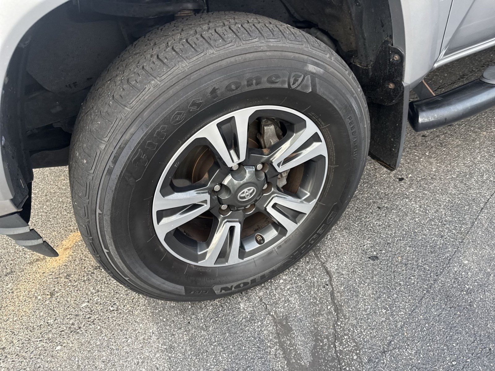 Used 2019 Toyota Tacoma TRD Sport AWD/4WD image 12