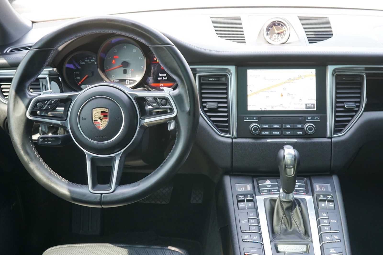 Used 2017 Porsche Macan S AWD/4WD image 23