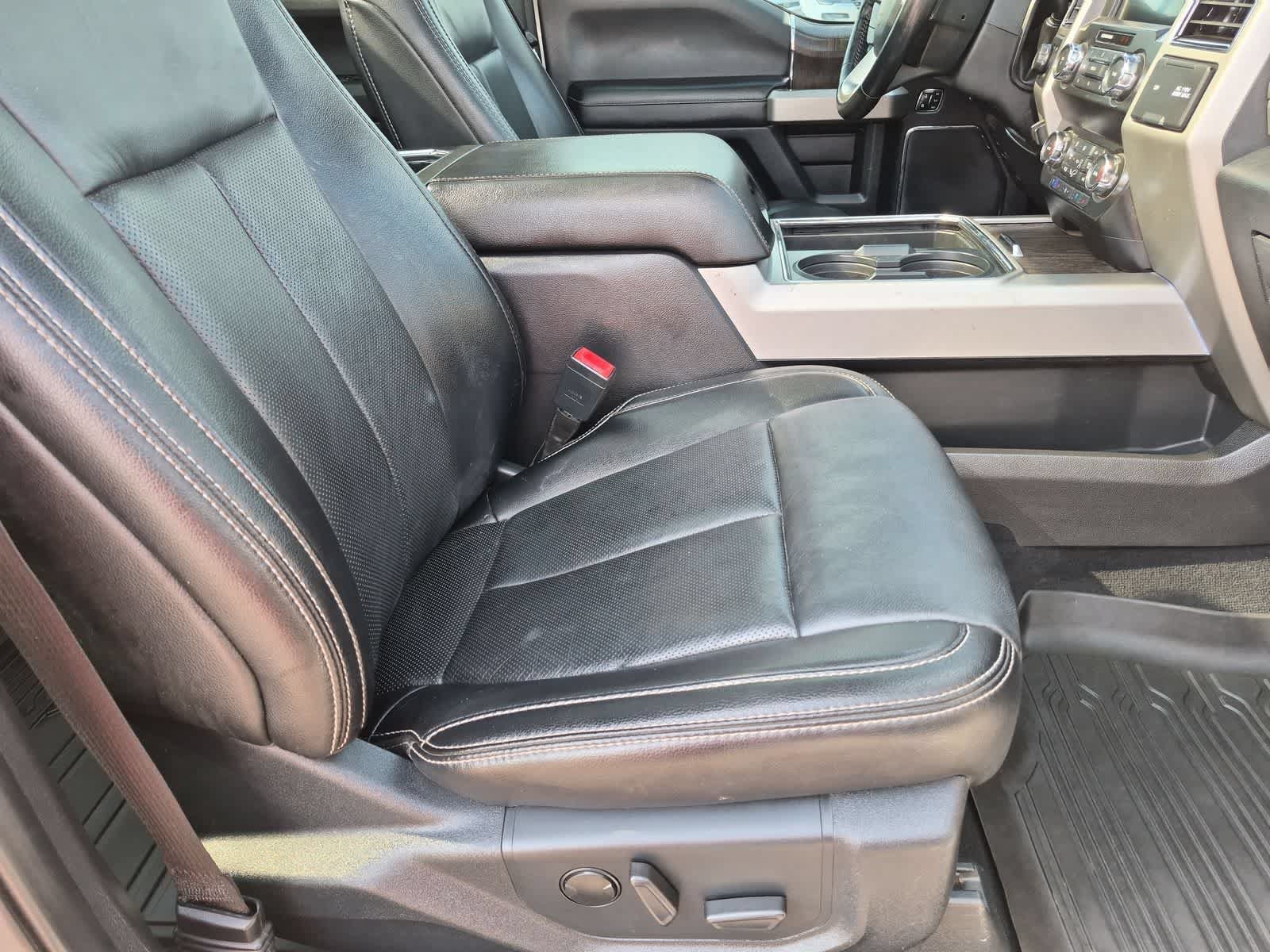 Used 2021 Ford F350 Lariat w/ Lariat Ultimate Package AWD/4WD image 23