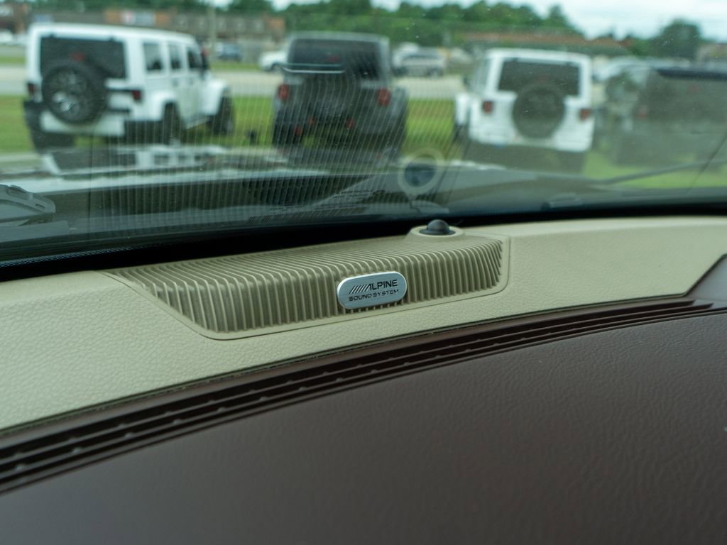 Used 2016 RAM 1500 Laramie w/ Convenience Group image 32