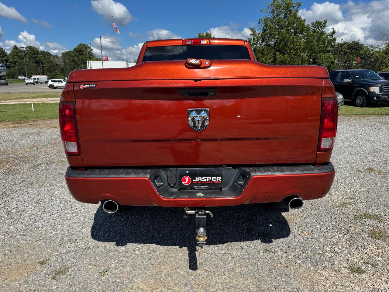 Used 2013 RAM 1500 ST RWD image 4