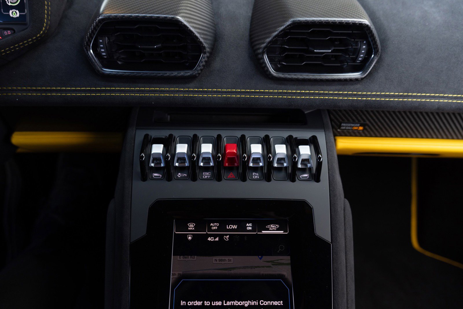 Used 2024 Lamborghini Huracan Tecnica image 24