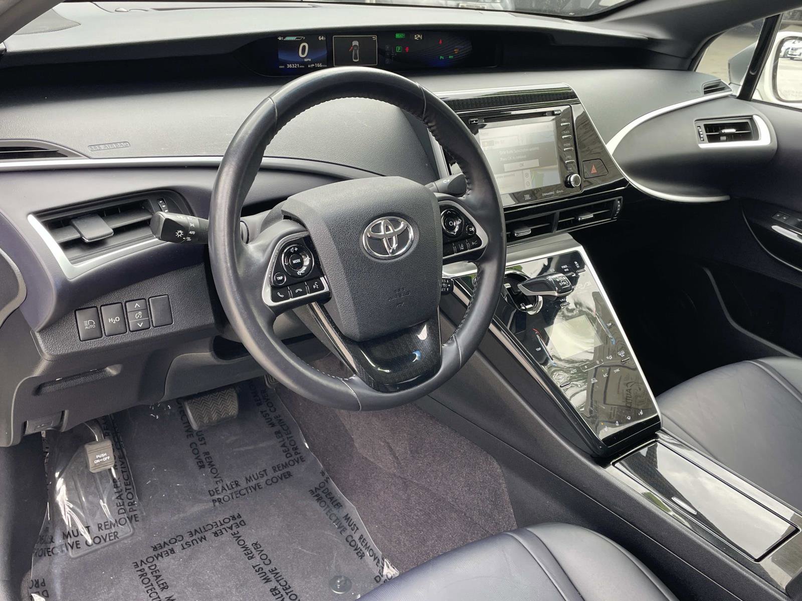 Used 2019 Toyota Mirai image 2