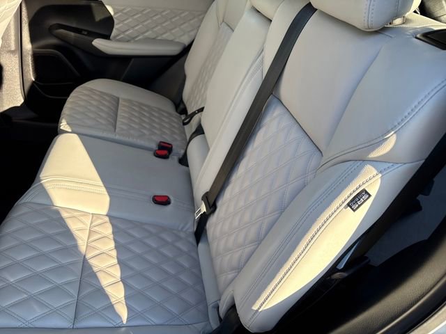 Used 2022 Mitsubishi Outlander SEL image 10