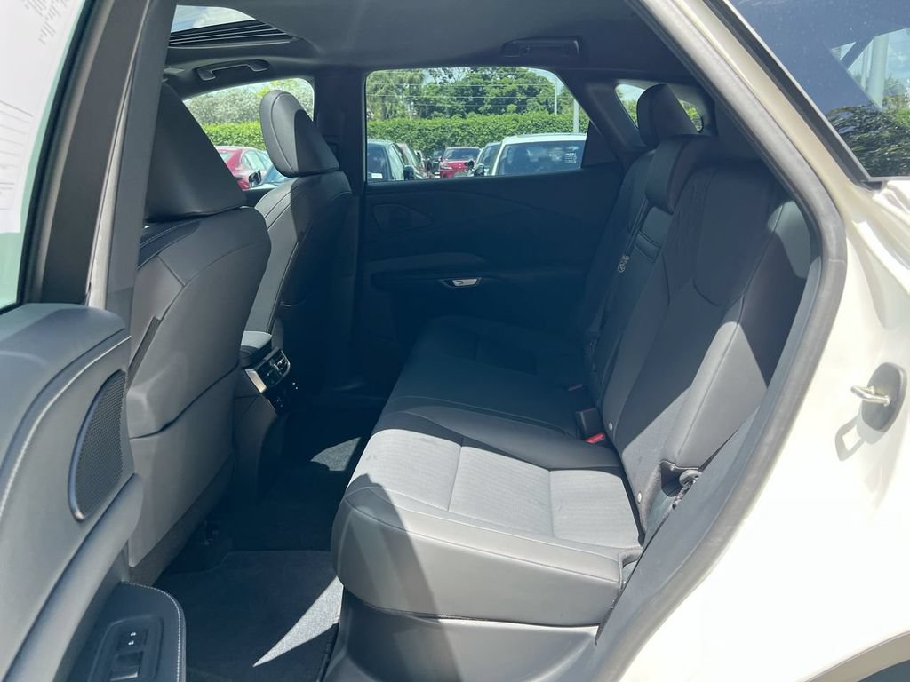 Certified 2026 Lexus RX 350 Premium w/ Accessory Package (Z1) FWD image 19