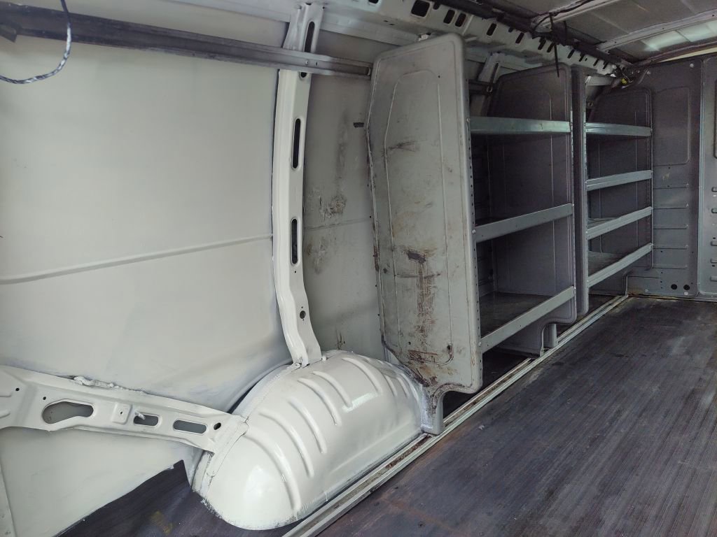 Used 2016 GMC Savana 3500 Extended RWD image 13