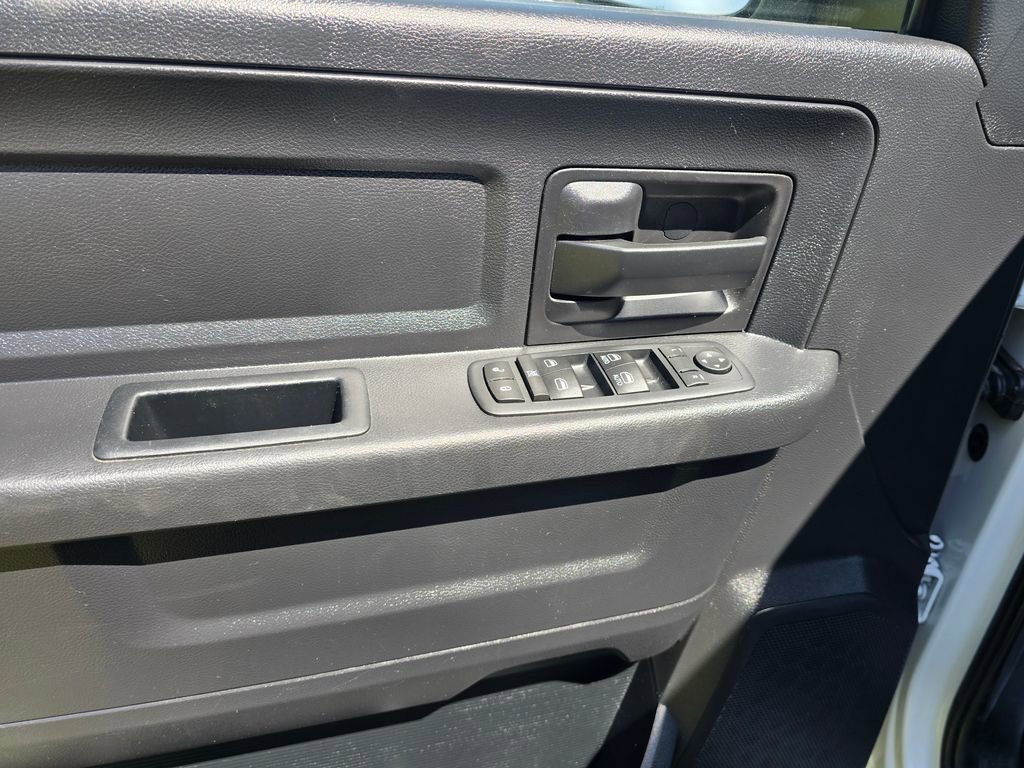 Used 2017 RAM 1500 Tradesman w/ Popular Equipment Group AWD/4WD image 10