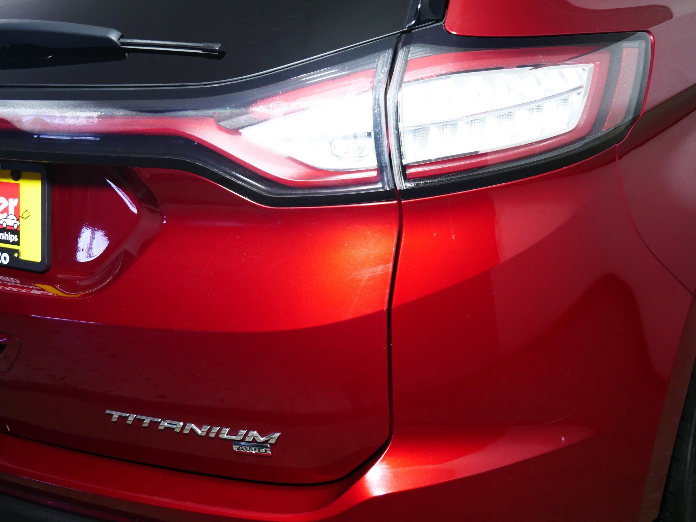 Used 2016 Ford Edge Titanium w/ Equipment Group 301A image 17