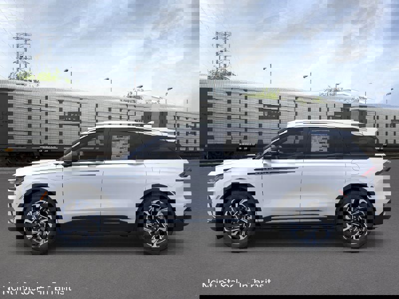 New 2026 Lincoln Nautilus Premier w/ Equipment Group 102A image 3