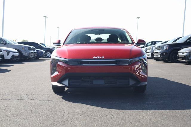 New 2025 Kia K4 FWD image 3