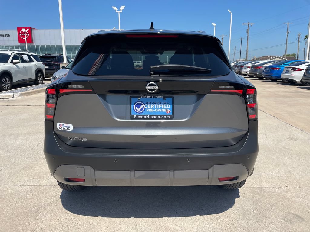 Certified 2025 Nissan Kicks SV w/ SV Premium Package FWD image 4