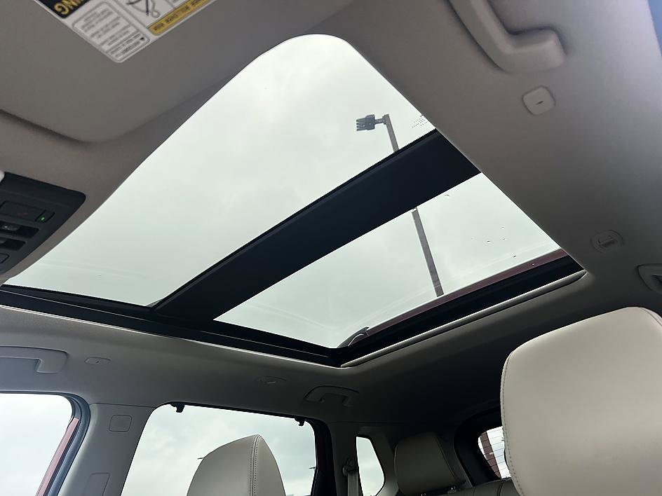 Certified 2023 Nissan Rogue SL w/ SL Premium Package AWD/4WD image 19