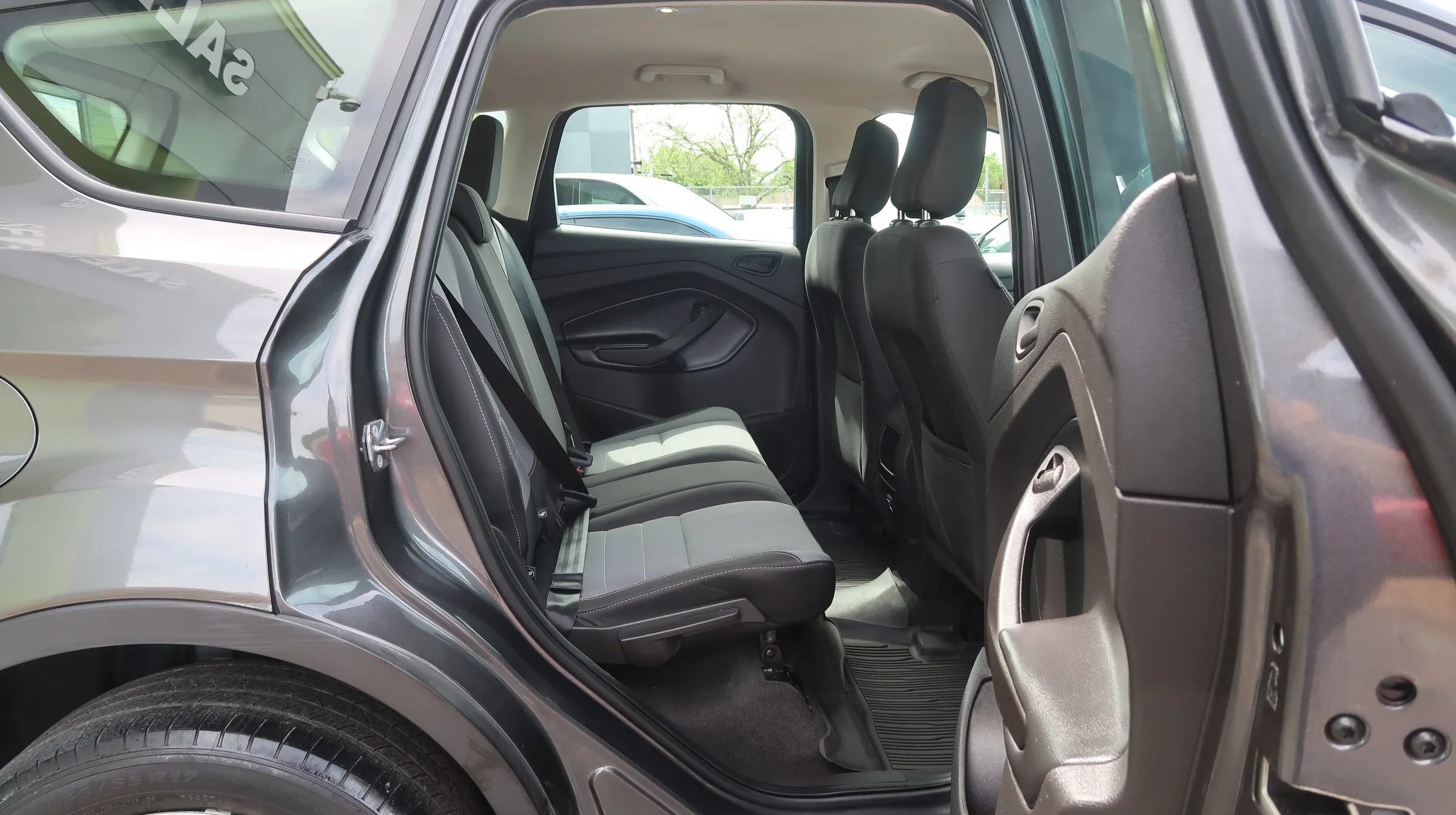 Used 2019 Ford Escape S FWD image 21