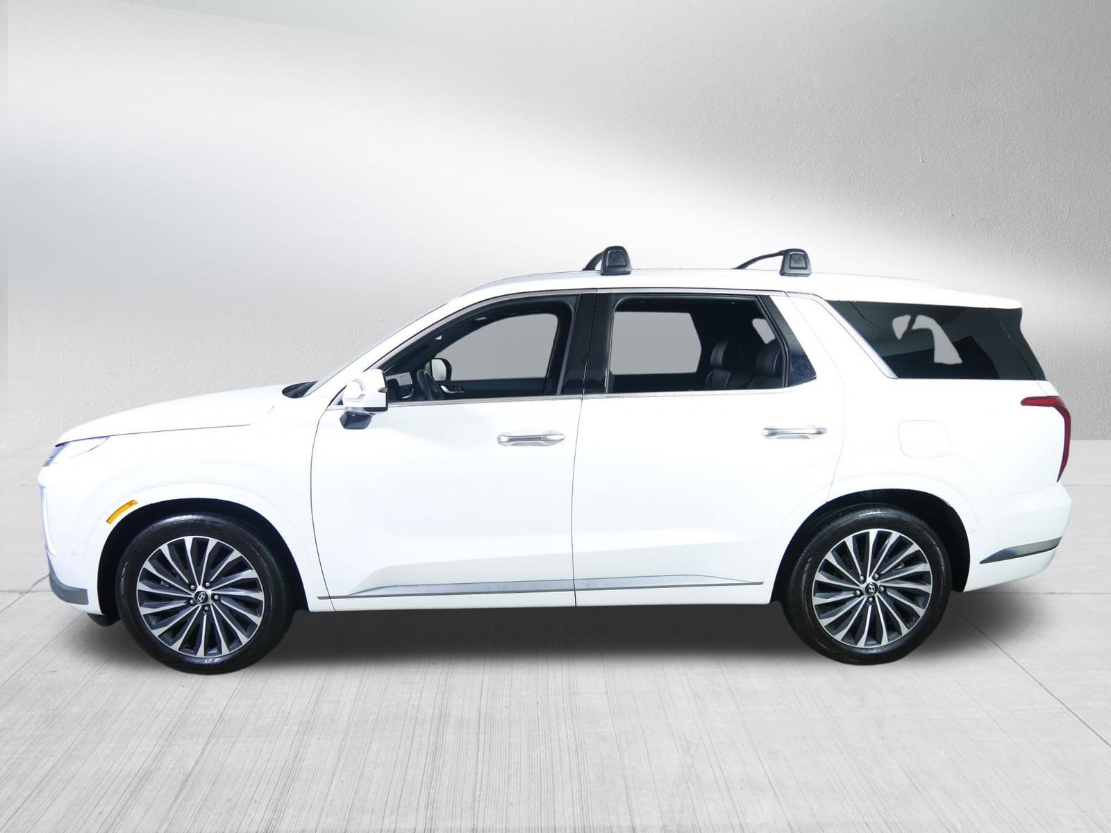 Used 2025 Hyundai Palisade Calligraphy AWD/4WD image 4