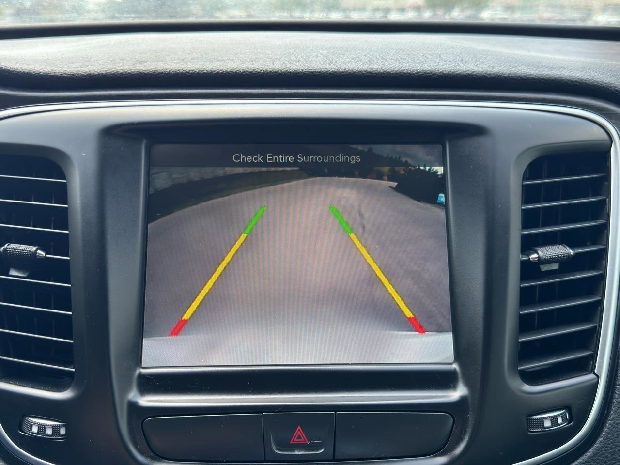 Used 2017 Chrysler 200 Limited Platinum FWD image 17