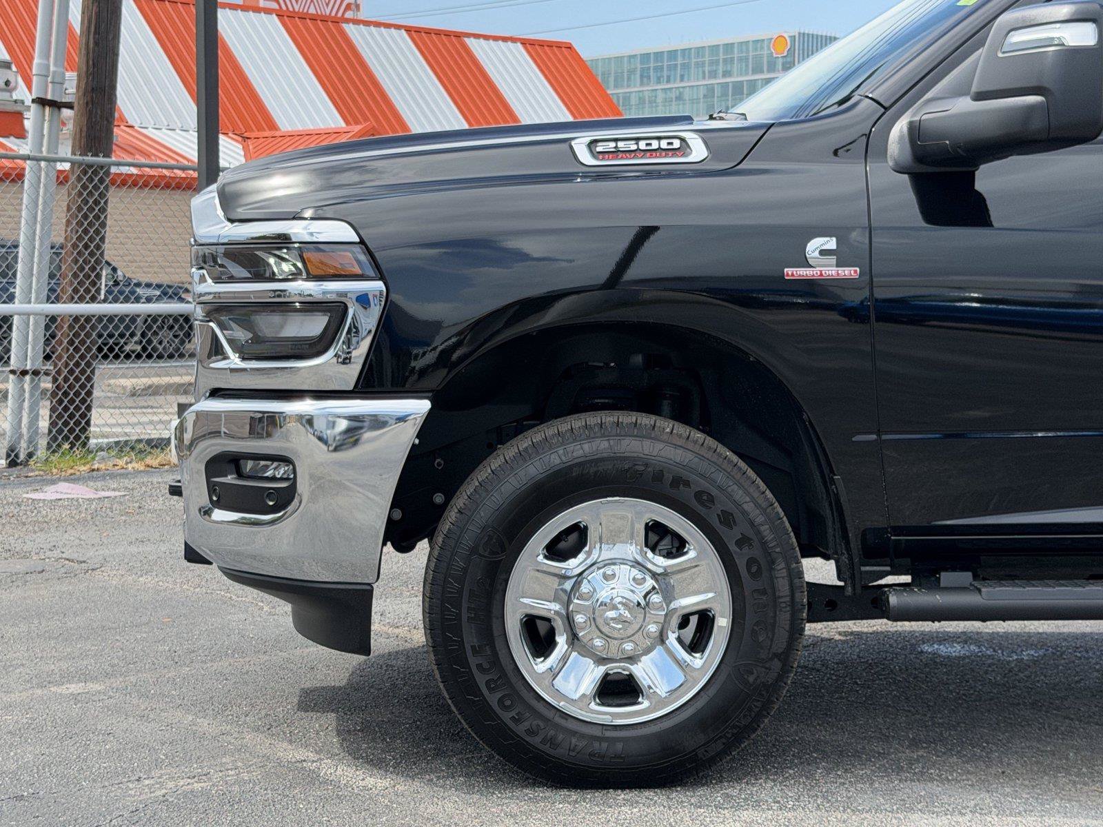 Used 2025 RAM 2500 Tradesman AWD/4WD image 10