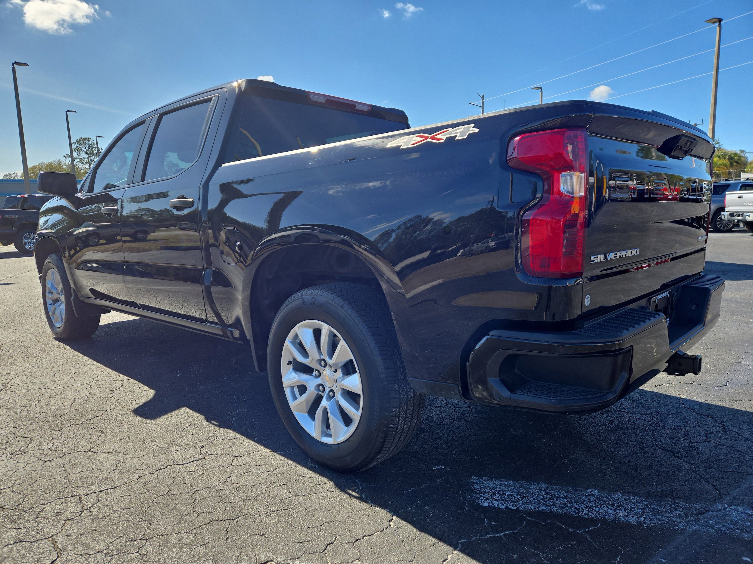 Used 2024 Chevrolet Silverado 1500 Custom image 6